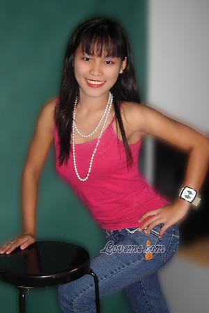 100329 - Marylou Alter: 25 - Philippinen
