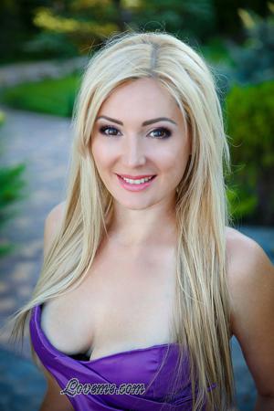 163306 - Anna Alter: 39 - Ukraine
