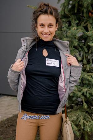 163537 - Maryna Alter: 39 - Ukraine