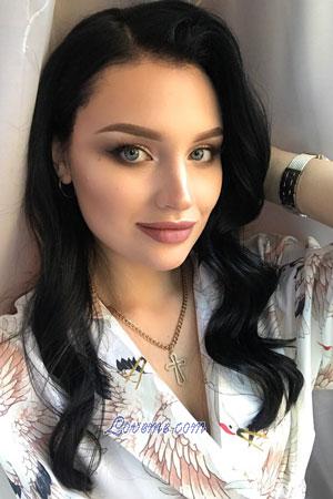 185638 - Galina Alter: 29 - Ukraine