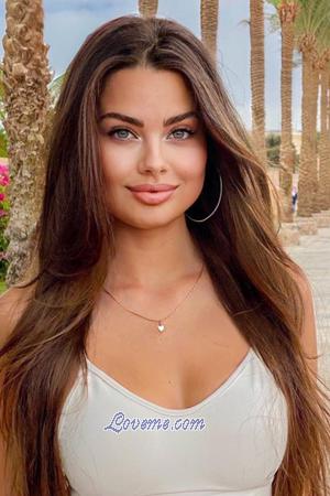 186132 - Ekaterina Alter: 24 - Ukraine