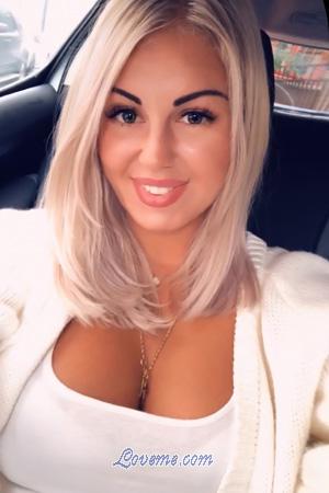 192681 - Yana Alter: 31 - Russland