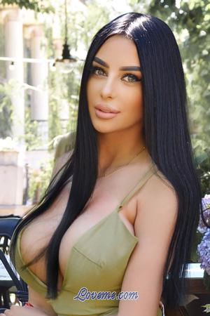 195091 - Alina Alter: 30 - Ukraine