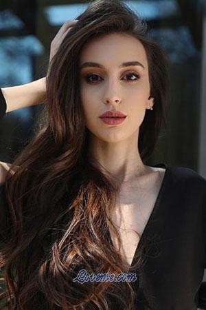 196511 - Veronika Alter: 22 - Ukraine