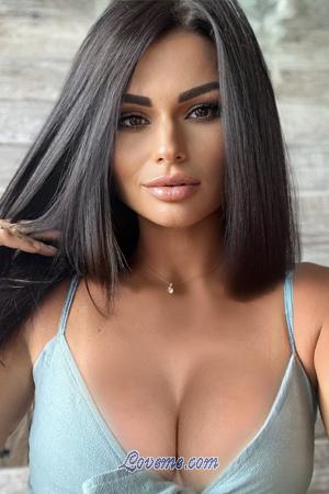 197349 - Anna Alter: 32 - Ukraine