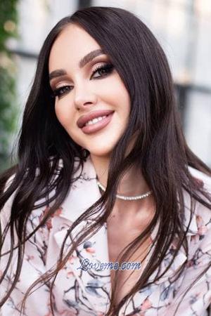 198242 - Anna Alter: 32 - Ukraine