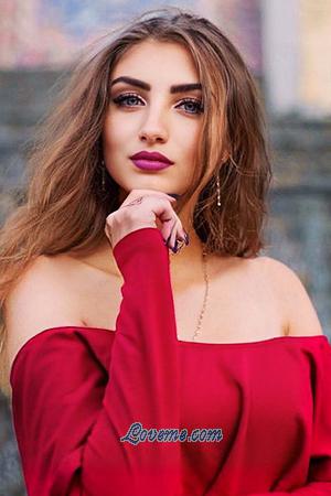 198502 - Alona Alter: 27 - Ukraine