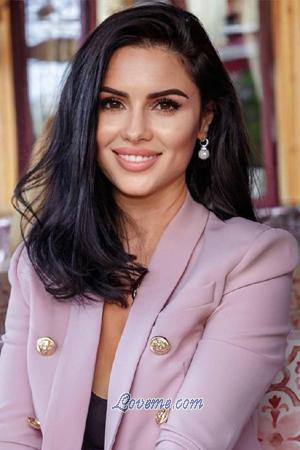 200107 - Oksana Alter: 38 - Ukraine