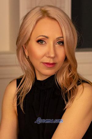 201862 - Nadezhda Alter: 55 - Ukraine