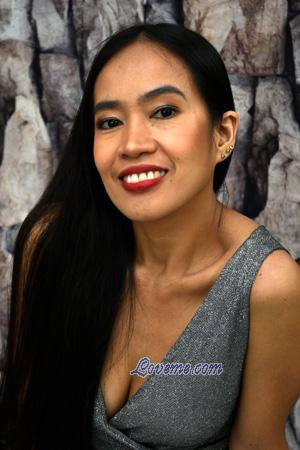 215757 - Rochelle Alter: 41 - Philippinen