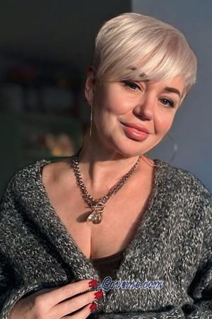 223180 - Olena Alter: 55 - Ukraine