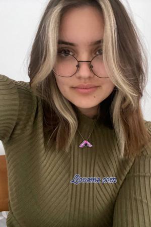 223381 - Polina Alter: 22 - Ukraine