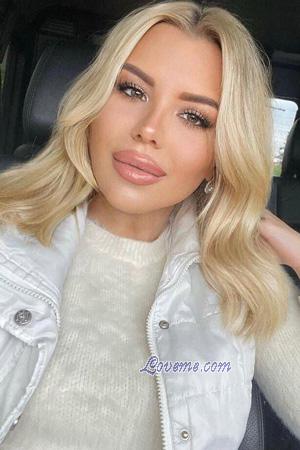 223458 - Alona Alter: 24 - Ukraine