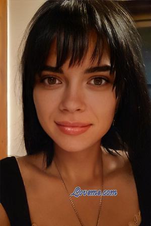 224235 - Agnesa Alter: 33 - Ukraine