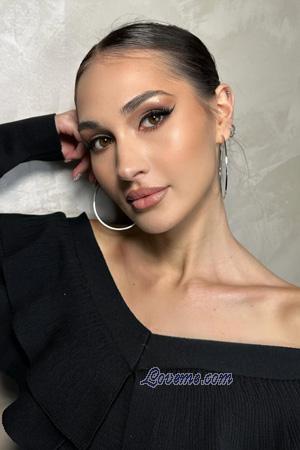 224341 - Kristina Alter: 20 - Ukraine