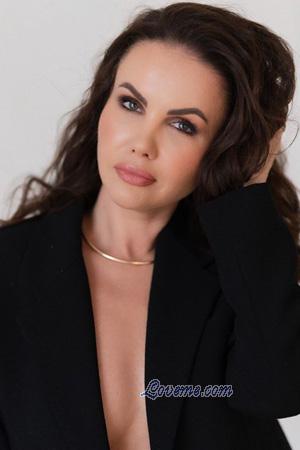 224555 - Anna Alter: 39 - Ukraine