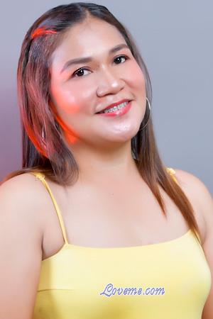 Ladies of Cebu Stadt