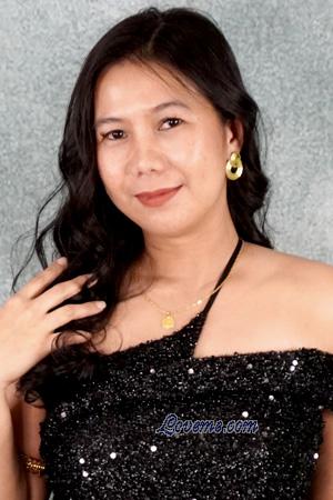 Ladies of Philippinen
