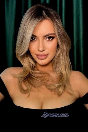 225171 - Adelina Alter: 21 - Ukraine