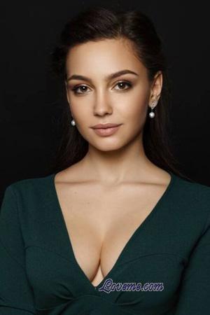 225241 - Diana Alter: 25 - Ukraine