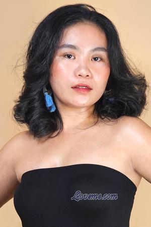 Ladies of Philippinen