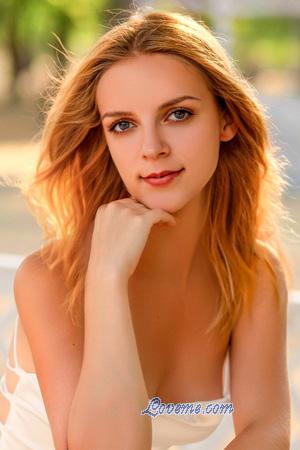 225583 - Daria Alter: 20 - Ukraine