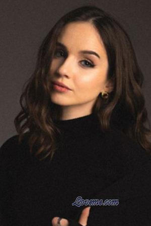 226586 - Olena Alter: 26 - Ukraine