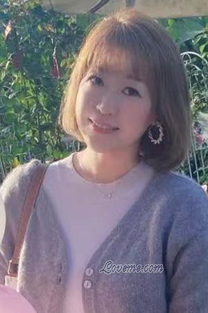 227223 - Ying Alter: 45 - China