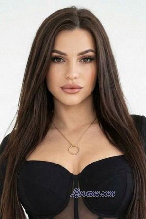 227475 - Yuliia Alter: 32 - Ukraine