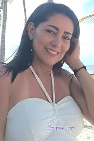 227514 - Nanci Alter: 49 - Peru