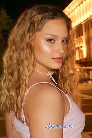 228860 - Anna Alter: 22 - Ukraine