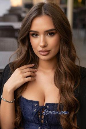 229147 - Mariia Alter: 20 - Ukraine