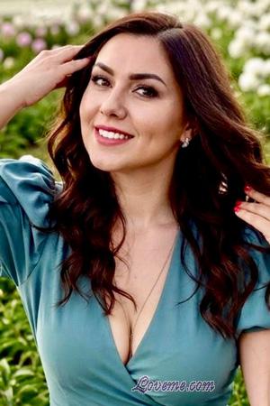 229310 - Iryna Alter: 34 - Ukraine