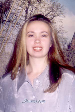 53716 - Anna Alter: 34 - Russland
