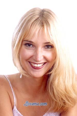 55715 - Olga Alter: 32 - Ukraine