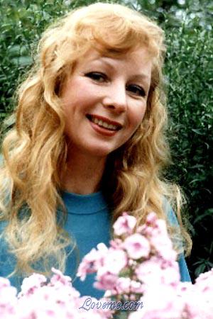 71827 - Alina Alter: 42 - Russia