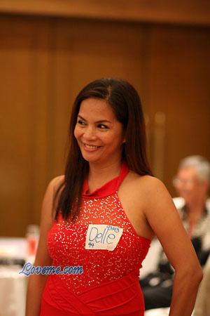 women-of-philippines-093